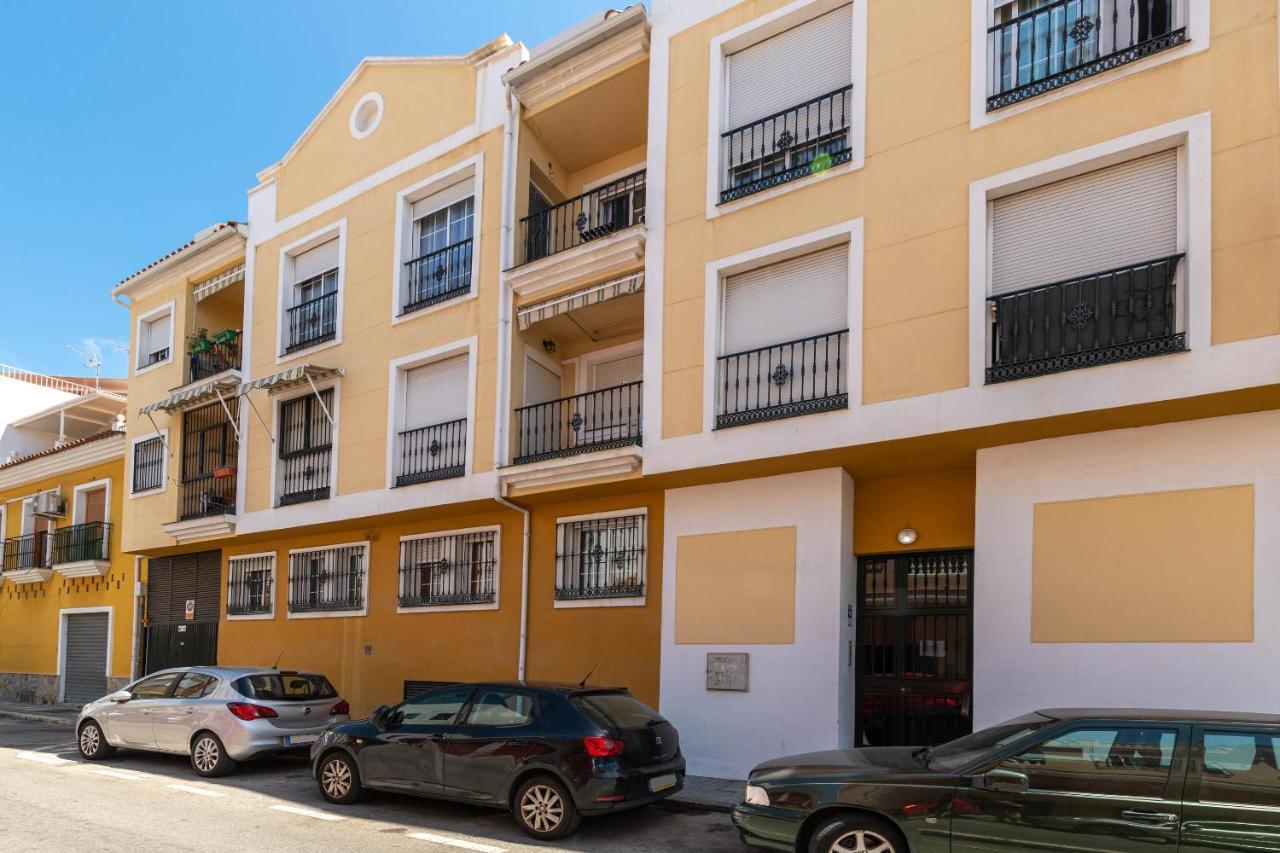 Wintowinrentals - La Estancia Free Parking Málaga Exteriör bild